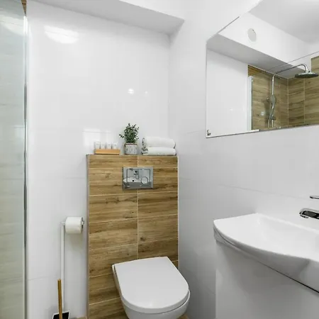 Apartment Poznan Park Cytadela By Noclegi Renters Екстер'єр фото
