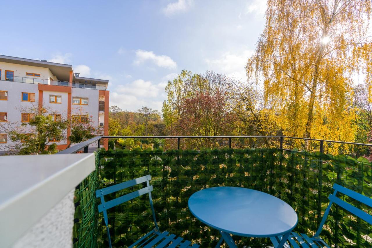 Park Cytadela By Renters Apartment *